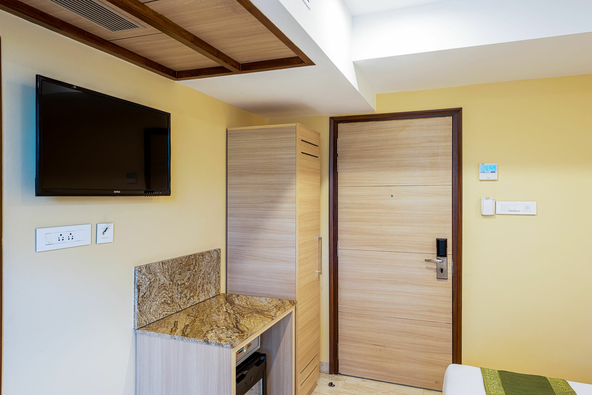 Hotel Treebo Fourth Avenue Chennai Exterior foto