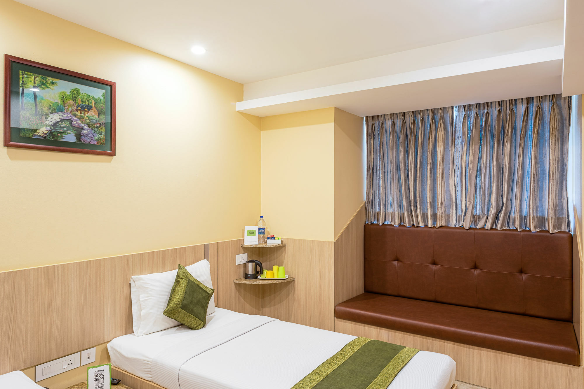 Hotel Treebo Fourth Avenue Chennai Exterior foto