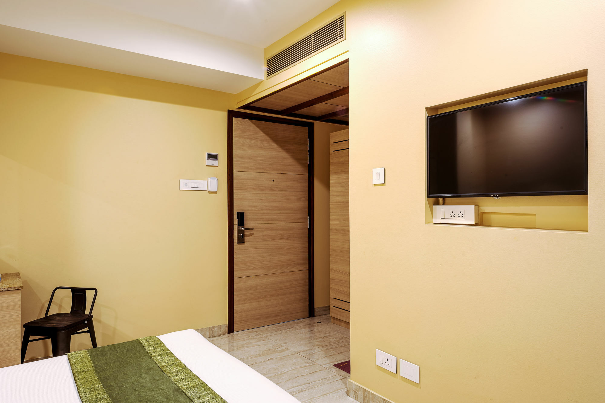 Hotel Treebo Fourth Avenue Chennai Exterior foto